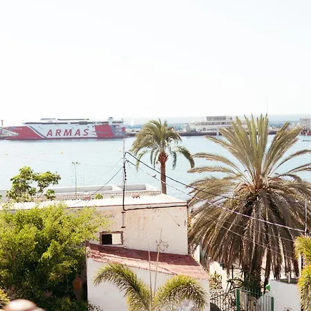 Ocean Nomads Coworking * Arona