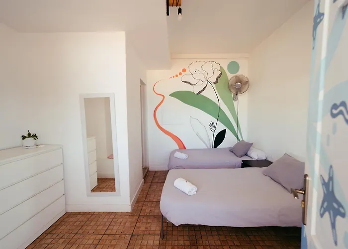 Ocean Nomads Coworking Tenerife Hostel